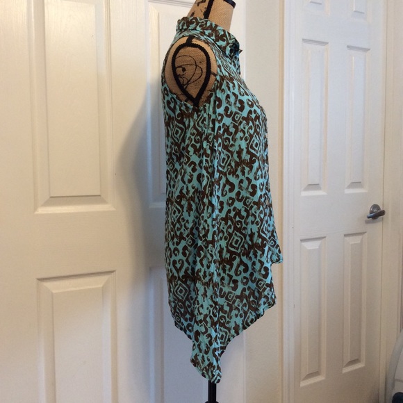 Blue Ginger collared asymmetrical hem sleeveless collared aloha print top size S - Picture 5 of 12